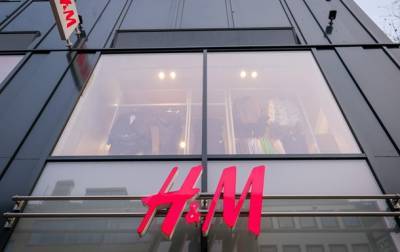 В Китае бойкотировали магазины H&M