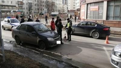В Екатеринбурге насмерть сбили женщину