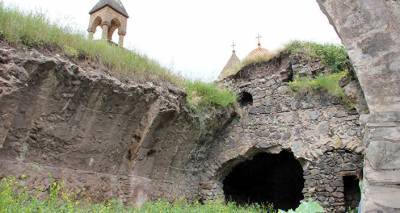 Вопрос армянских памятников находится в компетенции ЮНЕСКО - Ваграм Думанян