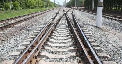 В Одессе мужчину сбил грузовой поезд: машинист говорит о самоубийстве