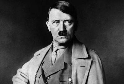 «Вторая книга»: что в ней Гитлер писал о России