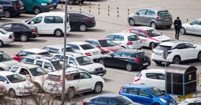 В Калининграде автомобилистов с иностранными номерами вносят в базу для взыскания штрафов