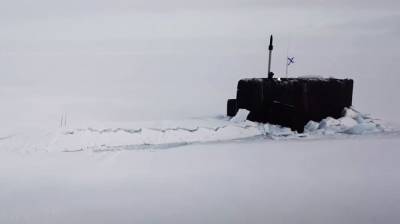 Военный эксперт объяснил, зачем подлодкам ВМФ России нужны "огромные дыры" в Арктике