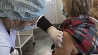 В Москве сообщили, сколько человек заразились COVID-19 после вакцинации