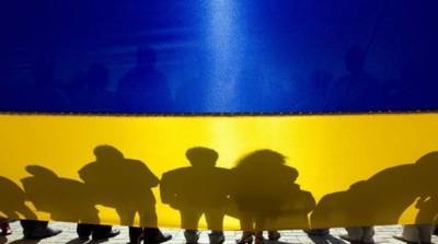 Сбережения украинцев за год сократились – Госстат