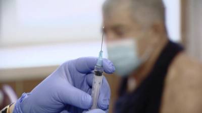Вакцины хватит всем. От коронавируса привились россияне, живущие в Эстонии