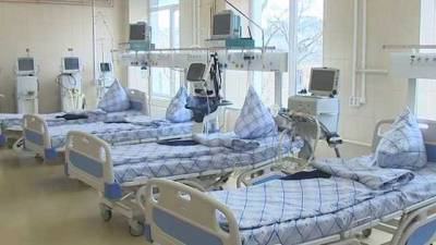 Врач о вспышке COVID-19 в Киеве: больницы заполнены, на кислороде 90% пациентов