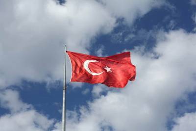 В Турции наибольшее число заражений с начала пандемии и мира