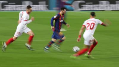 «Барселона» разгромила «Севилью» и вышла в полуфинал Кубка Испании по футболу