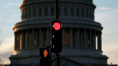 Конгрессмены США отменили заседание из-за угрозы атаки на Капитолий