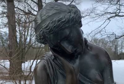 Скульптура «Девушка с кувшином» впервые за 30 лет покинула Царское село