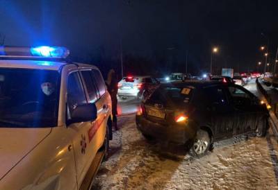 15 машин столкнулись в Приморье из-за непогоды