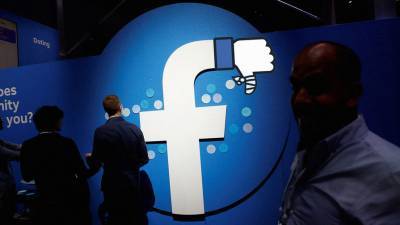 Facebook снимает запрет на политическую рекламу