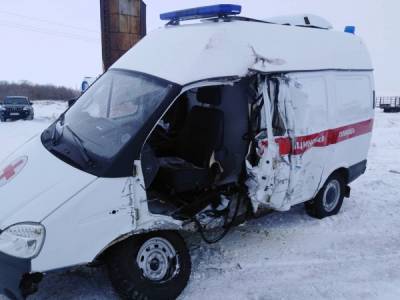 В Челябинской области в ДТП погибла пациентка скорой помощи