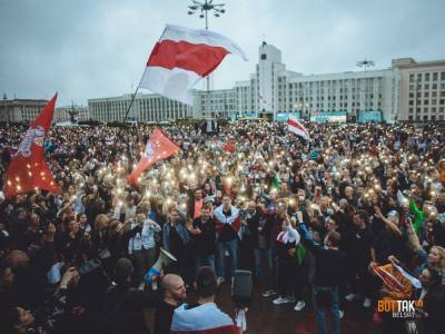 Европейский парламент организует в Варшаве фотовыставку «Беларусь: Марш свободы»