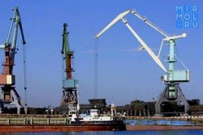 Сергей Меликов заявил о перспективах приватизации торгового порта Махачкалы