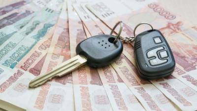 Продажи легковых авто в РФ впервые пошли вверх с прошлого года