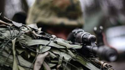 Президента Украины просят вернуть снайперов на передовую