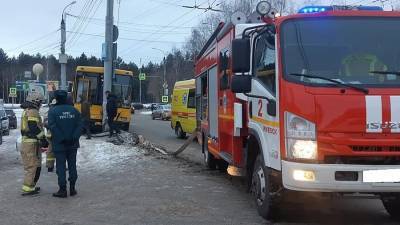 Девять человек пострадали в ДТП с автобусом в Ижевске