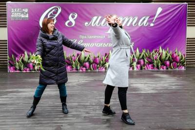 В парках Москвы пройдет фотовыставка в честь 8 Марта