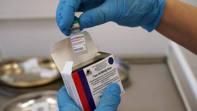 Песков отреагировал на словам премьера Словакии о российской вакцине