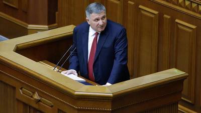 Премьер Украины не нашел оснований для отставки Авакова