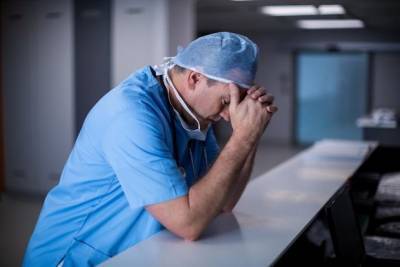 Проблема с кадрами врачей в Забайкалье не из-за плохого здравоохранения – глава ККБ