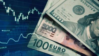 Банк России установил официальные курсы евро и доллара