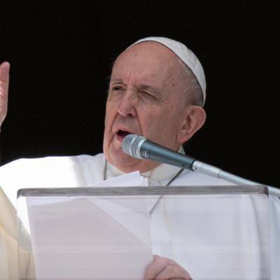 Папа Римский едет в Ирак в качестве "паломника мира и надежды"