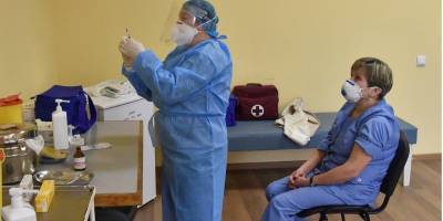 До конца года в Украине планируют вакцинировать от коронавируса 10 млн человек — Шмыгаль