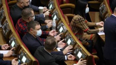 Парламент поддержал закон против чрезмерного давления на субъекты хозяйствования