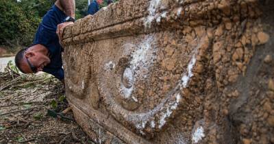 В израильском зоопарке обнаружили древнеримские саркофаги (фото)