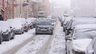 В последний рабочий день недели в Петербурге прогнозируют мороз и снег