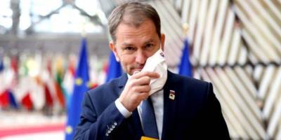 Премьер Словакии лично извинился за «шутку» об обмене Закарпатской области на Спутник V