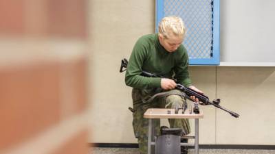 Новый рекорд: свыше полутора тысяч женщин хотят служить в армии Финляндии