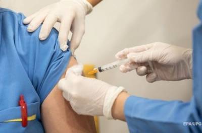 Побочный эффект вакцинации: стало известно, сколько украинцев пострадали от ковид-прививки