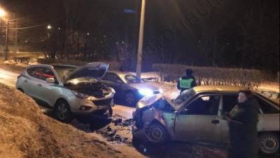 Два человека пострадали в ДТП в Новомосковске