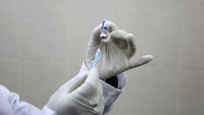 Минздрав оценил доступность вакцины от коронавируса для россиян