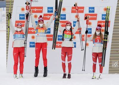Российские лыжницы завоевали серебро в эстафете на ЧМ