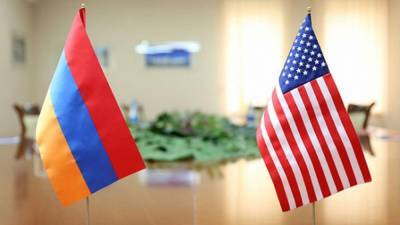 США поддерживают «демократию» в Армении и морально и финансово