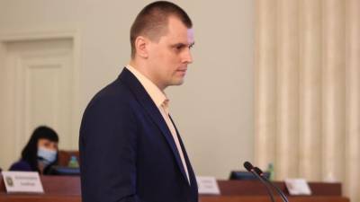 В Харькове депутата облсовета исключат из фракции за отказ выступать на украинском