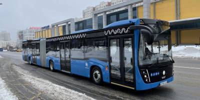 Дептранс Москвы протестирует первый сочлененный автобус КамАЗ