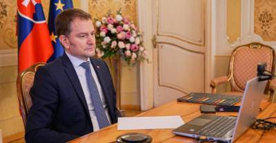 "Словаччина — твій друг": Премьер Словакии извинился перед украинцами за шутку о Закарпатье