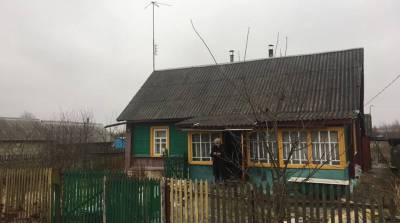 В Шумилинском районе работник МЧС обнаружил возгорание в частном доме и спас человека