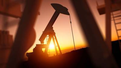 Цена нефти Brent превысила $67 за баррель