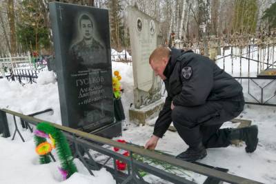 В Рязани почтили память сотрудника ОМОНа, спасшего товарищей при взрыве гранаты