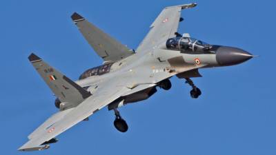 Индийский эксперты объяснили превосходство Су-30 в бою с F-16