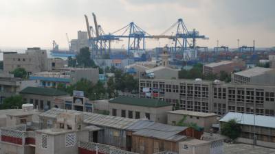 Жители Порт-Судана пожаловались на аморальное поведение американских моряков