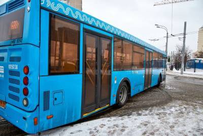 Маршруты автобусов изменились в районе станции метро "Проспект Вернадского"