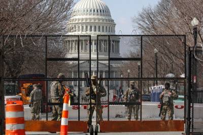 Полиция потребовала от Пентагона продолжить охрану Капитолия